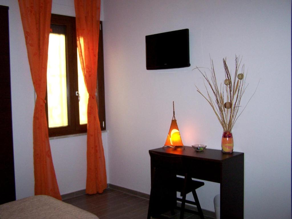 Standard Double Room,161364207:JPEG