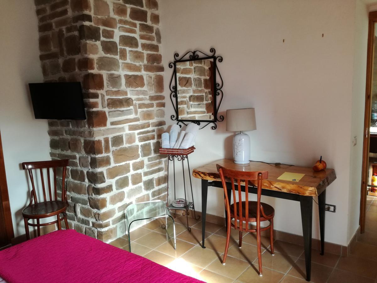 Double Room,560463354:JPEG